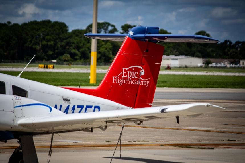 飛行教練機(jī)賽斯納172加入Epic飛行學(xué)院 進(jìn)一步擴(kuò)充培訓(xùn)力量 飛行教練機(jī)賽斯納172加入Epic飛行學(xué)院 進(jìn)一步擴(kuò)充培訓(xùn)力量
