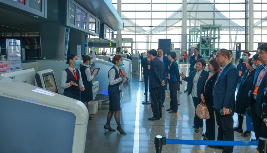 長沙機場成為民航行業首家將數字人民幣應用在航空服務場景的機場 長沙機場成為民航行業首家將數字人民幣應用在航空服務場景的機場