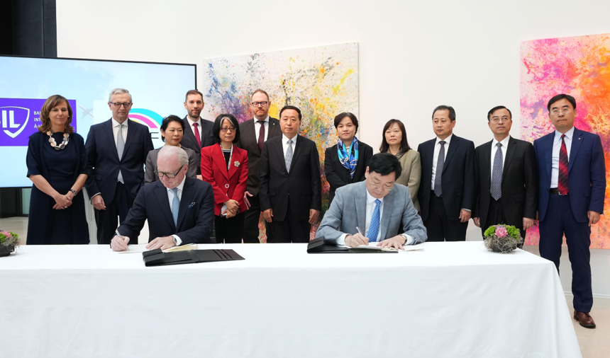 尋合作 拓市場 促開放 河南航投集團(tuán)訪歐成果豐碩 尋合作 拓市場 促開放 河南航投集團(tuán)訪歐成果豐碩