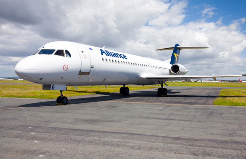 澳大利亞一航班空中突發兩次斗毆 航班緊急返航 窗戶被砸碎 澳大利亞一航班空中突發兩次斗毆 航班緊急返航 窗戶被砸碎