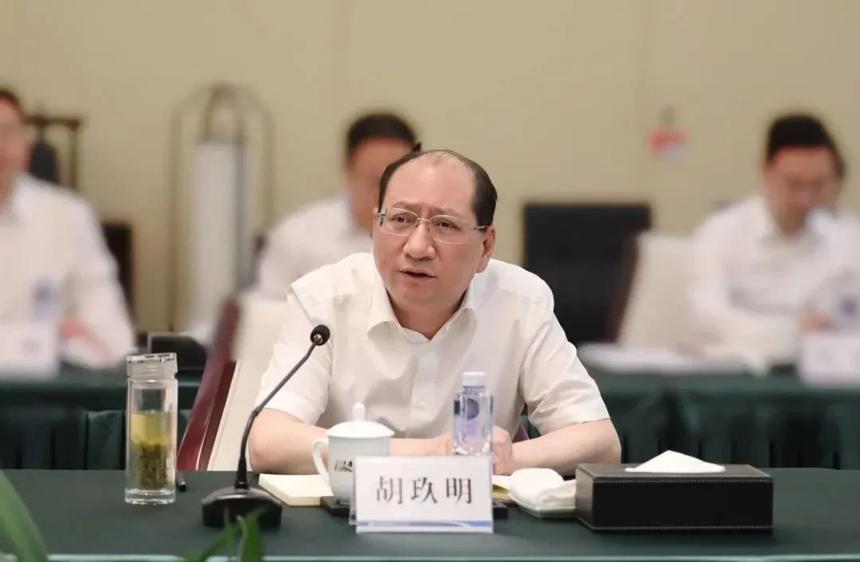 湖北機場集團航空物流公司與孝感市臨空經濟區管委會簽署戰略合作協議 湖北機場集團航空物流公司與孝感市臨空經濟區管委會簽署戰略合作協議