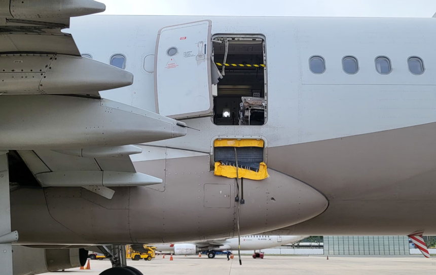 韓亞航空突開(kāi)艙門(mén)原因曝光!疑犯失業(yè)失戀“很悶,想快點(diǎn)下機(jī)” 韓亞航空突開(kāi)艙門(mén)原因曝光!疑犯失業(yè)失戀“很悶,想快點(diǎn)下機(jī)”