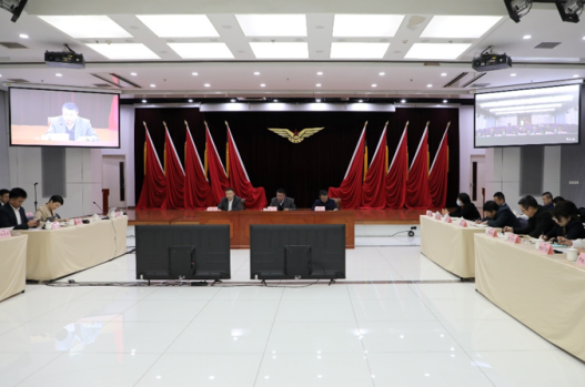 中國民航局召開視頻會議宣貫《民用無人駕駛航空器運行安全管理規則》 中國民航局召開視頻會議宣貫《民用無人駕駛航空器運行安全管理規則》