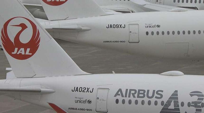 日本航空兩架空客A350客機在羽田機場擦撞 兩機機翼受損 日本航空兩架空客A350客機在羽田機場擦撞 兩機機翼受損