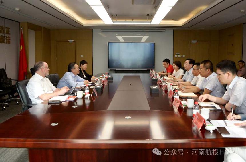 盧森堡貨航首席執行官一行到訪中豫航空 盧森堡貨航首席執行官一行到訪中豫航空