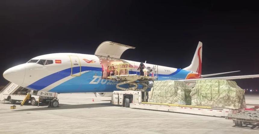 波音與中國用戶共慶波音737-800BCF在華成功運營五周年 波音與中國用戶共慶波音737-800BCF在華成功運營五周年