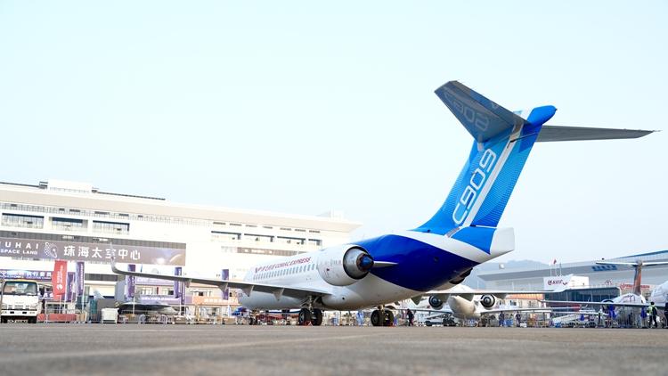 中國商飛聯(lián)合國內(nèi)外合作伙伴打造商用飛機產(chǎn)業(yè)館 中國商飛聯(lián)合國內(nèi)外合作伙伴打造商用飛機產(chǎn)業(yè)館