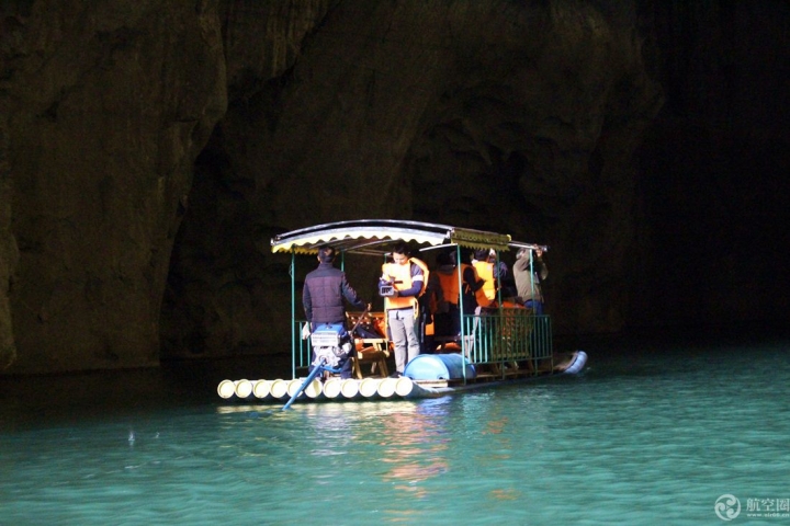 廣西絕景，鬼斧神工天峨川洞