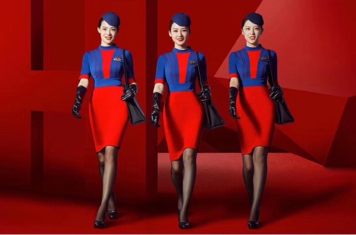  9月24日，河北航空發布第三代空乘制服。